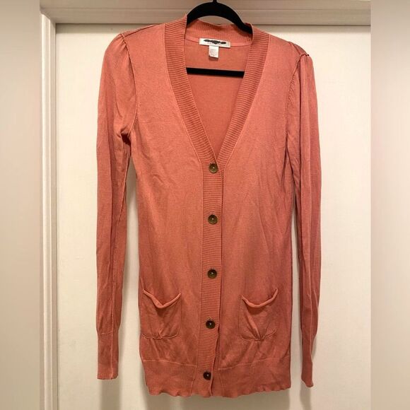 Victorias Secret Cashmere Blend Cardigan Sweater Small Pink Lightweight dainty - Picture 1 of 5